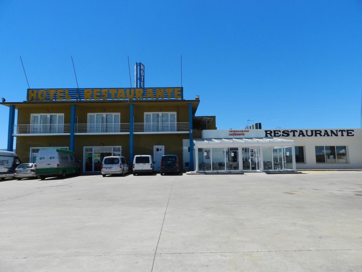 Hotel Area De Calahorra Exteriér fotografie